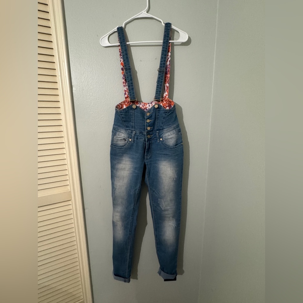 Jeans with Silhouette